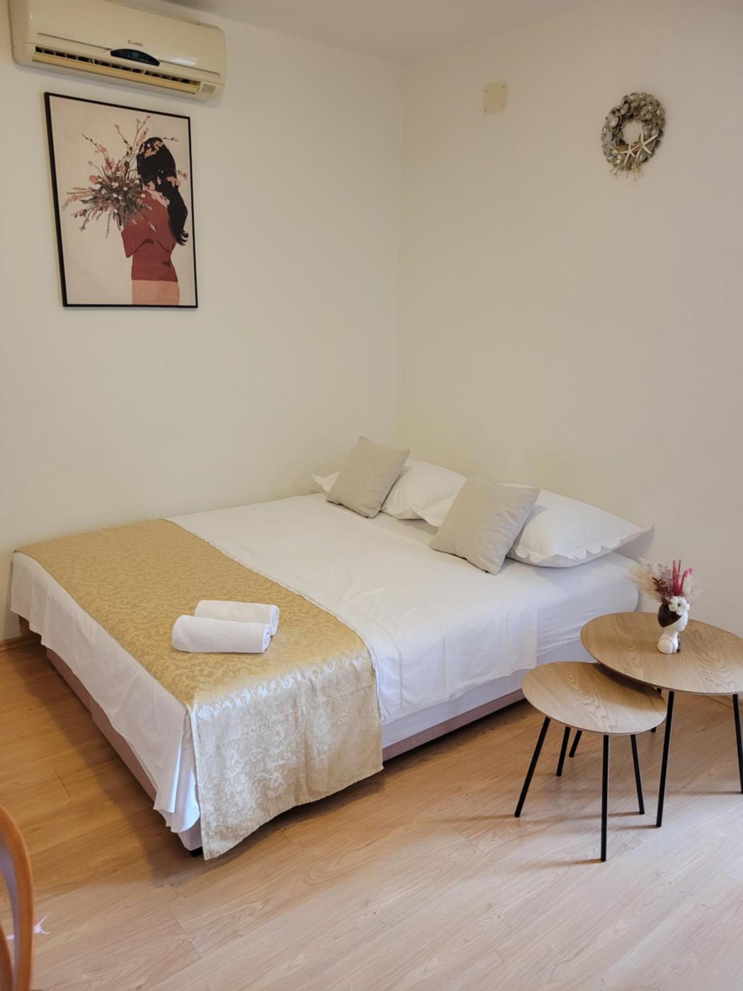 Ferienwohnung Apartman Vulic Tučepi Exterior foto